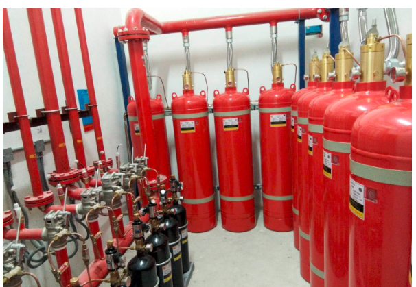 研究一下新規實施后，建筑內的配電房還要做氣體滅火保護嗎？